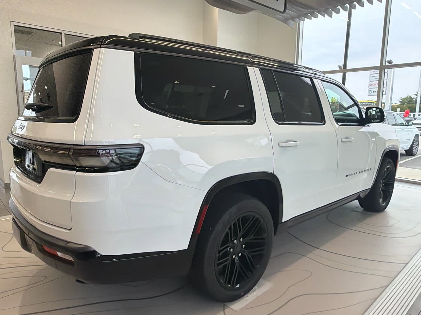 New 2026 Jeep Grand Wagoneer Limited AWD/4WD image 3
