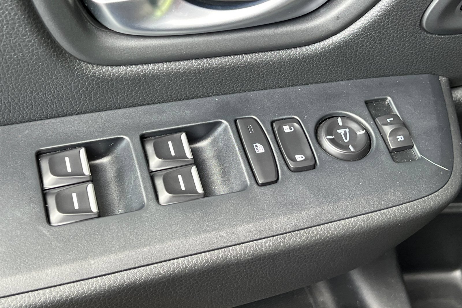 Used 2026 Honda Passport RTL image 5