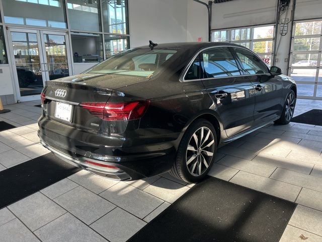 Used 2023 Audi A4 2.0T Premium w/ Convenience Package image 4
