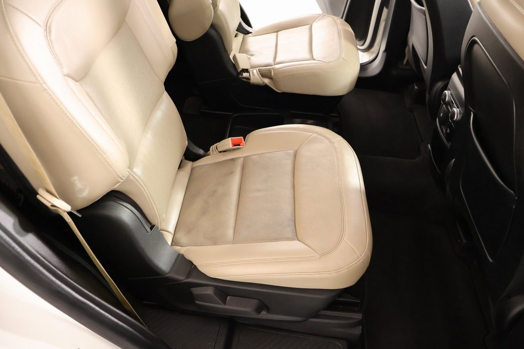 Used 2020 Ford Explorer Limited w/ Class III Trailer Tow Package image 16