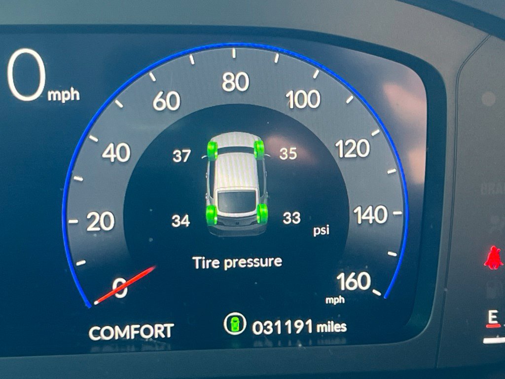Used 2024 Acura Integra A-Spec FWD image 17