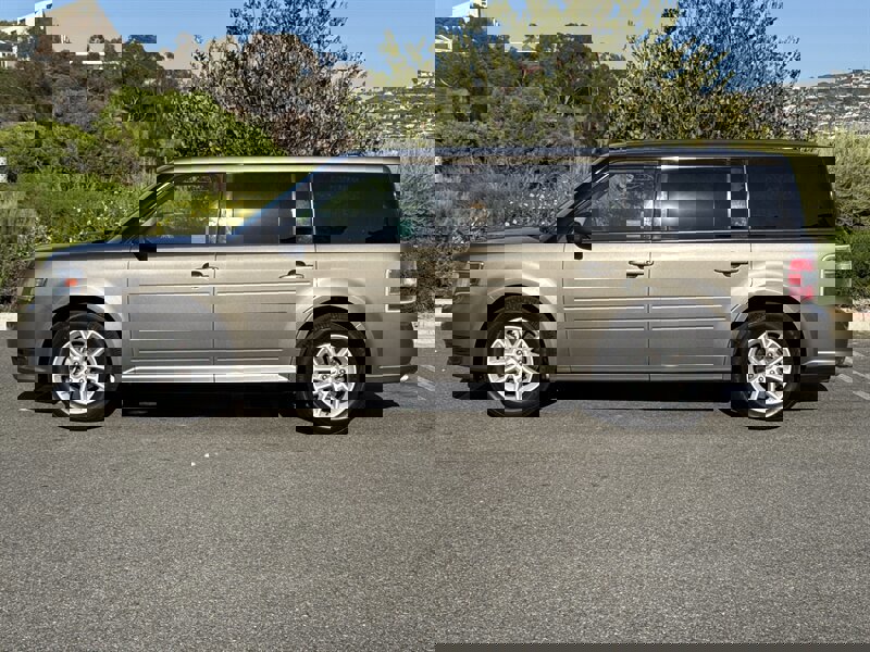 Used 2014 Ford Flex SE image 3