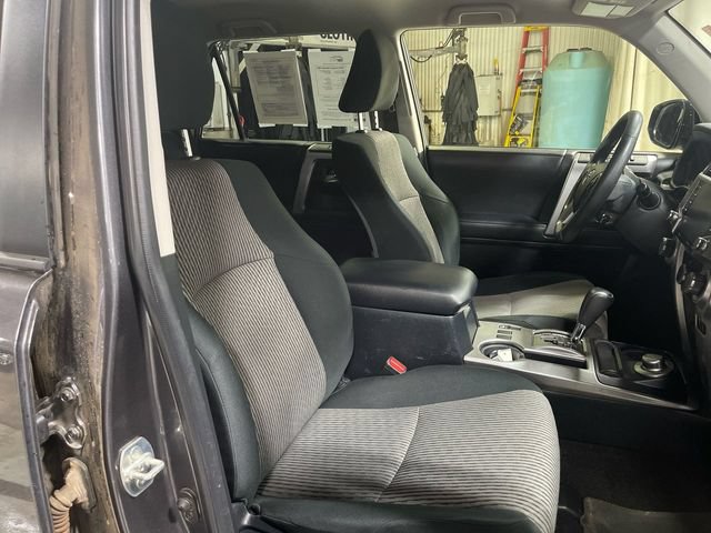 Used 2023 Toyota 4Runner SR5 AWD/4WD image 24