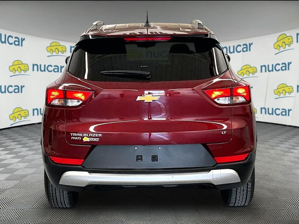 Used 2025 Chevrolet TrailBlazer LT AWD/4WD image 5