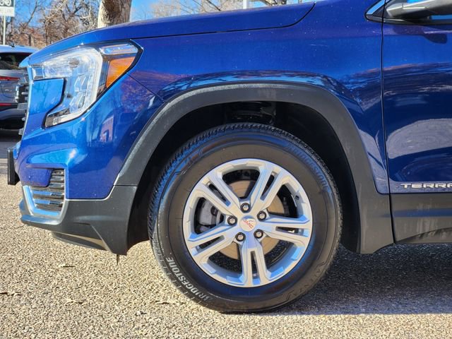 Used 2022 GMC Terrain SLE AWD/4WD image 9
