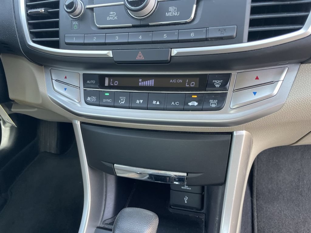 Used 2014 Honda Accord LX image 24