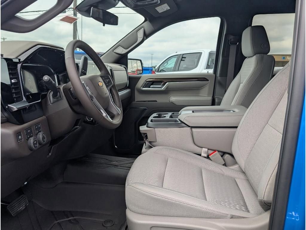 New 2026 Chevrolet Silverado 1500 LT w/ Safety Package image 15