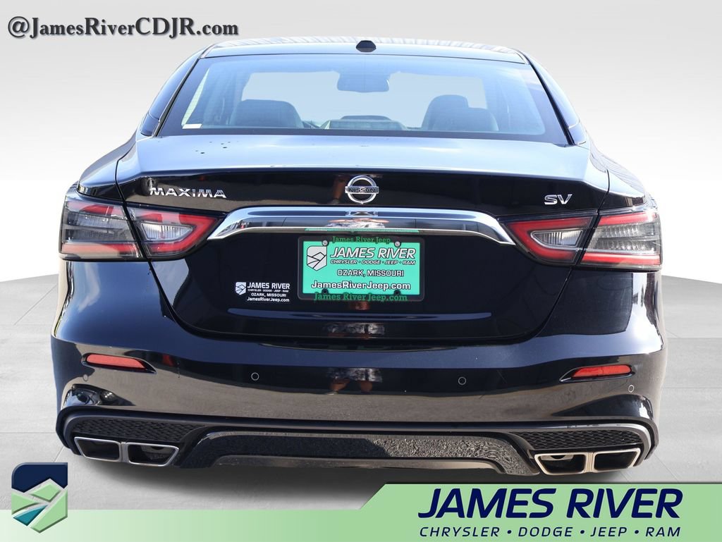 Used 2020 Nissan Maxima 3.5 SV w/ Floor Mat Group FWD image 4