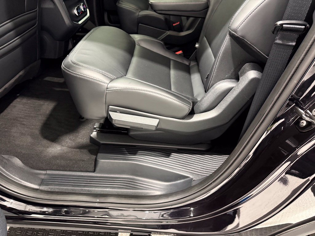 Certified 2025 Ford Expedition Max Platinum w/ Stealth Performance Package AWD/4WD image 22