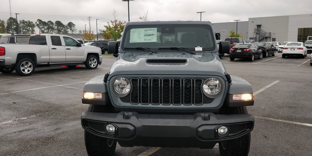 New 2025 Jeep Gladiator Sport image 15