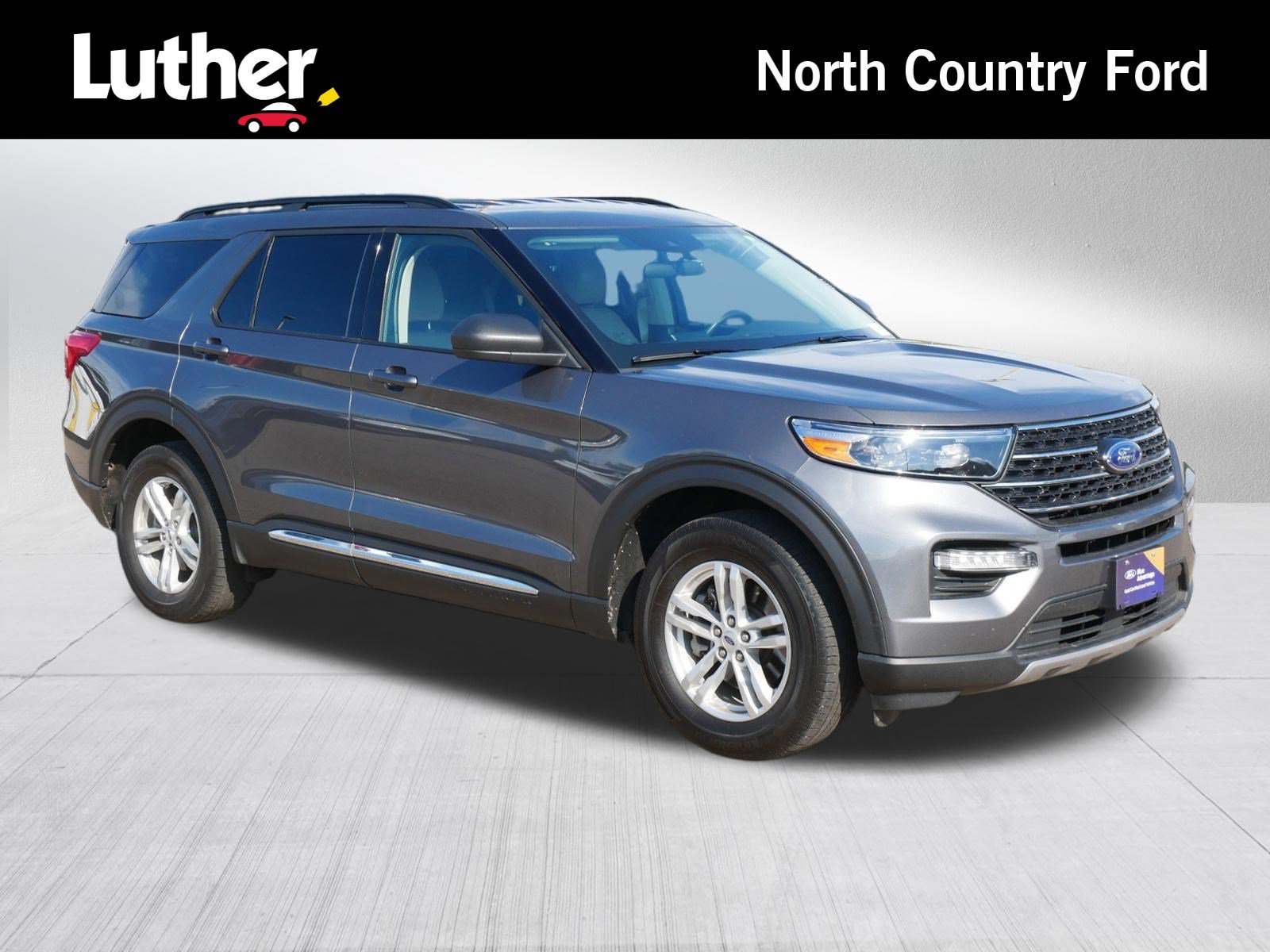Used 2023 Ford Explorer XLT w/ Equipment Group 202A AWD/4WD image 1