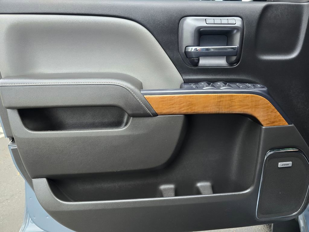 Used 2016 Chevrolet Silverado 1500 LTZ w/ LTZ Plus Package image 26