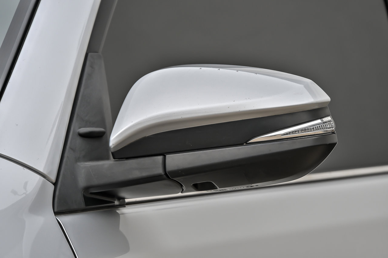 Used 2016 Toyota 4Runner Limited w/ Convenience Package image 13