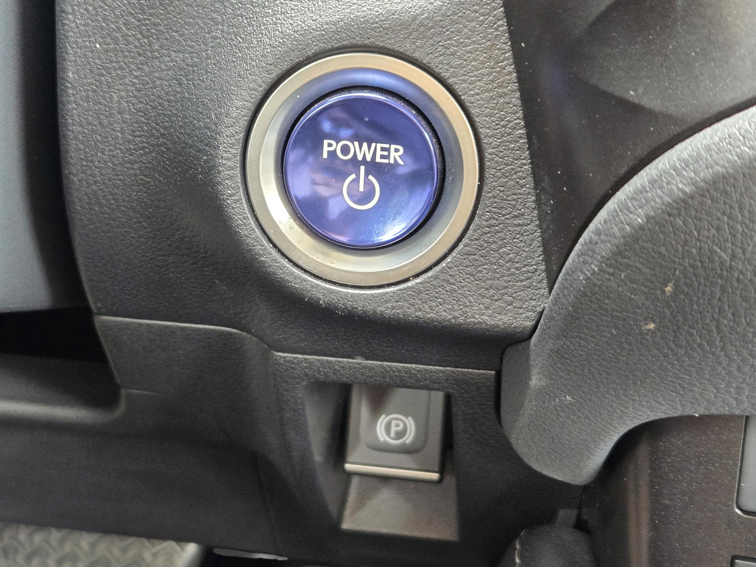 Used 2019 Lexus ES 300h w/ Premium Package image 42