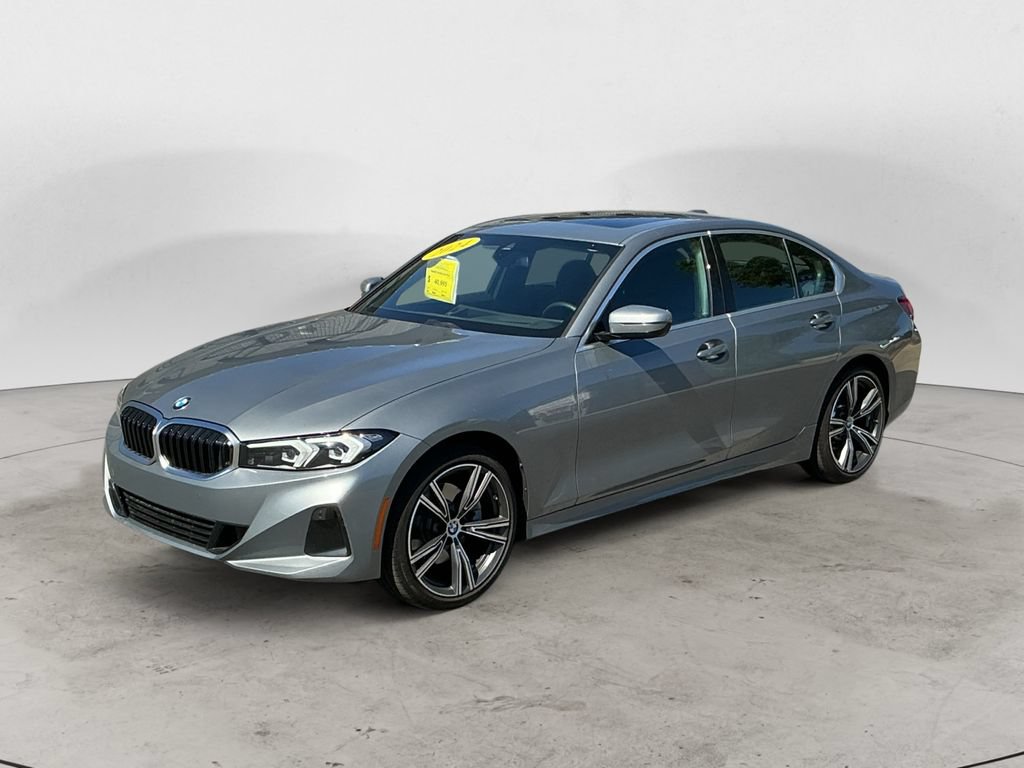 Used 2024 BMW 330i xDrive Sedan w/ Premium Package AWD/4WD image 3
