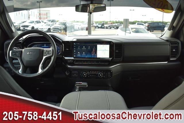 Used 2025 Chevrolet Silverado 1500 RST image 3