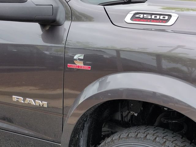 Used 2026 RAM 4500 4x4 Crew Cab DRW w/ Laramie Trim Package image 12