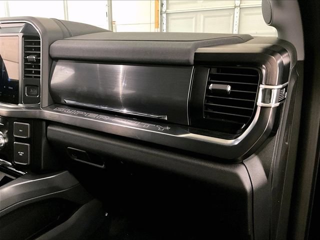 Used 2026 Ford F350 Lariat w/ Lariat Ultimate Package AWD/4WD image 15