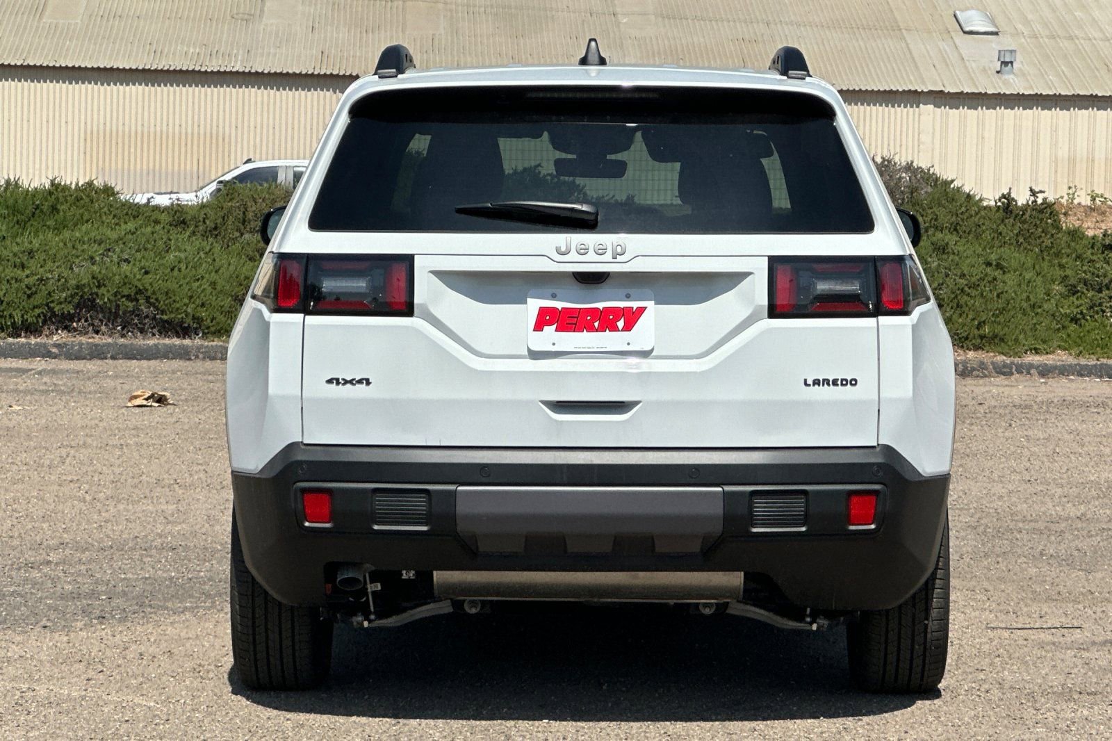 New 2026 Jeep Cherokee Laredo image 5