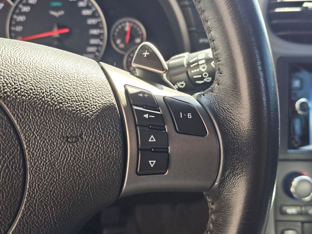 Used 2007 Chevrolet Corvette Convertible w/ Preferred Equipment Group RWD image 31