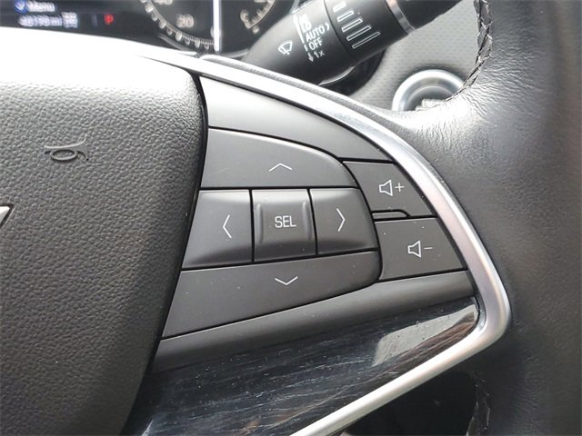 Certified 2022 Cadillac XT5 Premium Luxury image 12