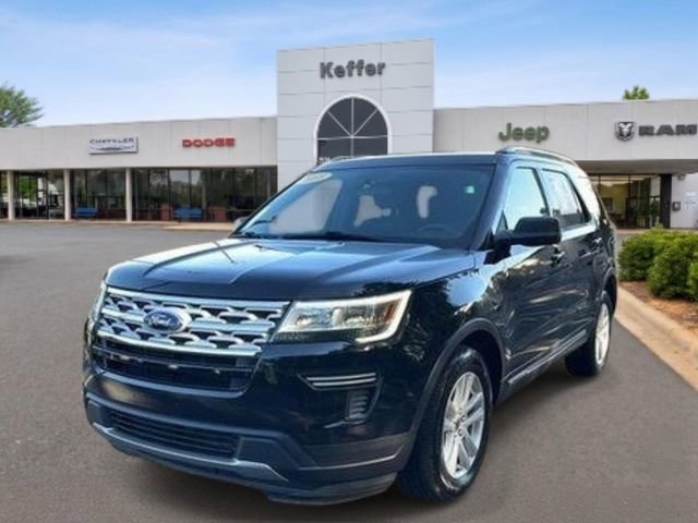 Used 2018 Ford Explorer XLT FWD image 1