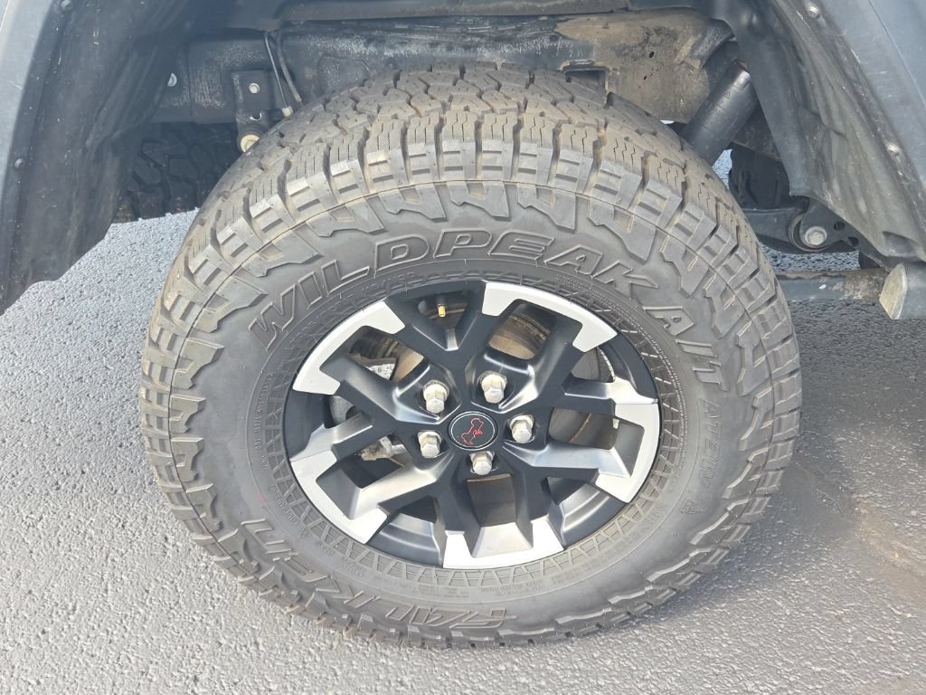Used 2026 Jeep Gladiator Rubicon AWD/4WD image 12