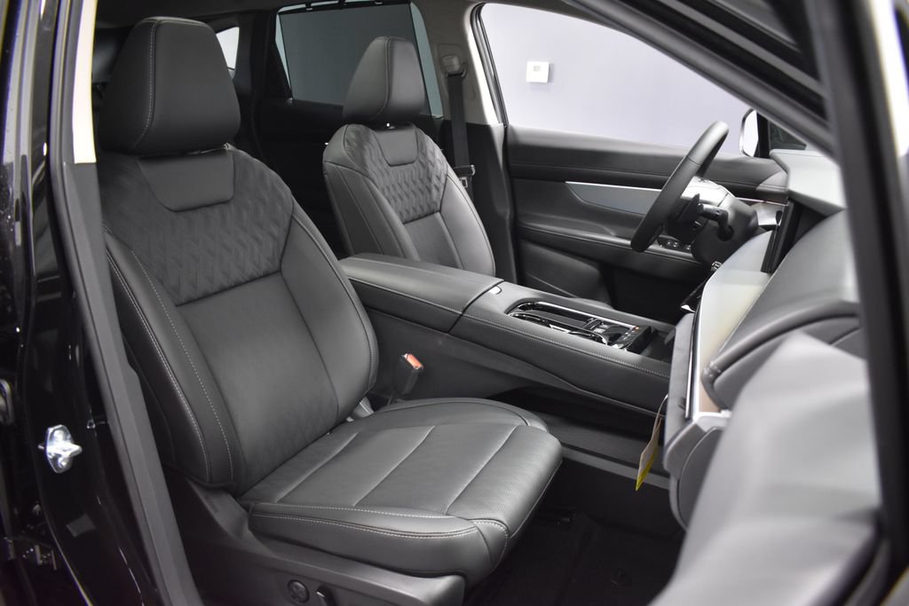 New 2026 Nissan Murano Platinum w/ Cargo Package AWD/4WD image 14