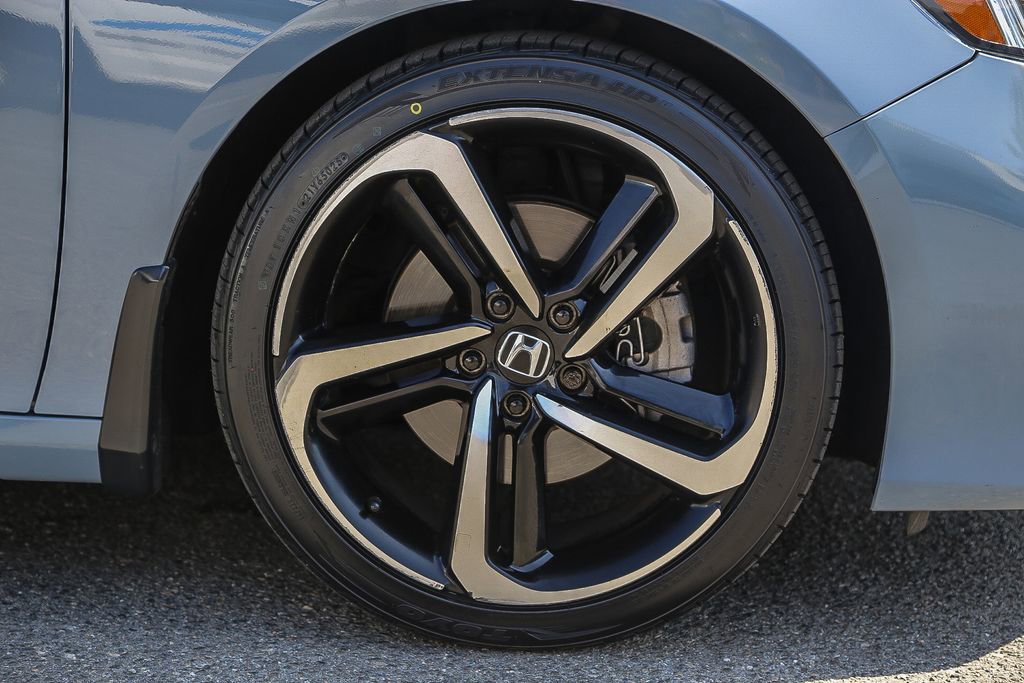 Used 2021 Honda Accord Sport image 12