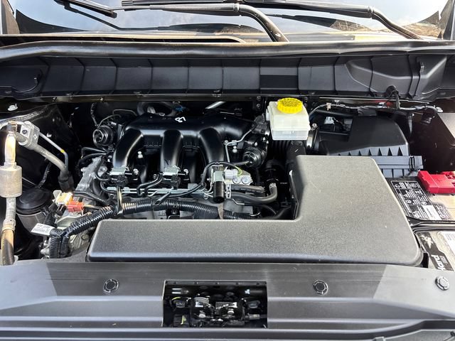 Used 2024 Nissan Pathfinder SV FWD image 34