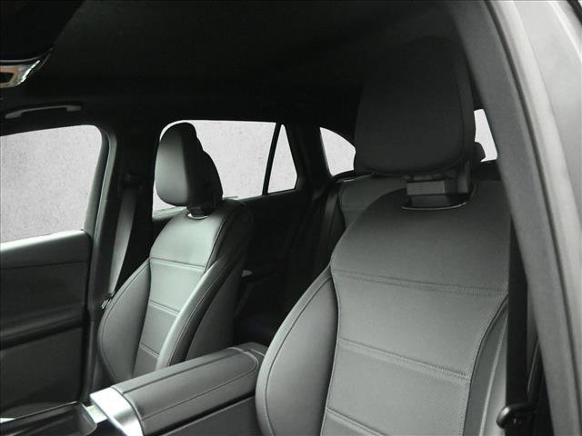 New 2026 Mercedes-Benz GLC 300 4MATIC image 9