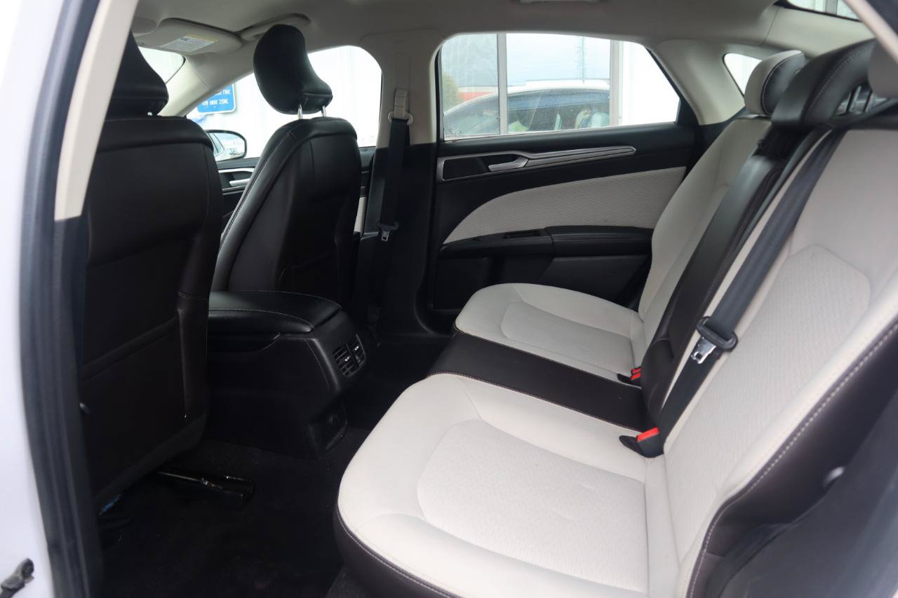 Used 2019 Ford Fusion SE w/ Equipment Group 151A FWD image 52