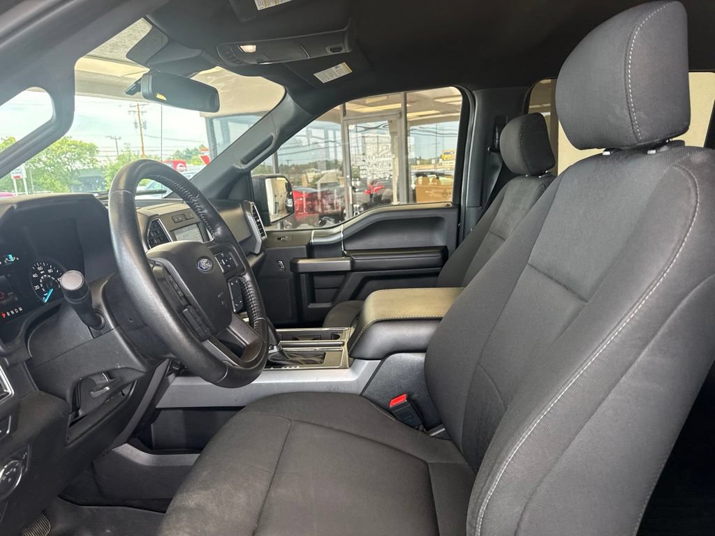 Used 2019 Ford F150 XLT w/ Equipment Group 302A Luxury AWD/4WD image 11