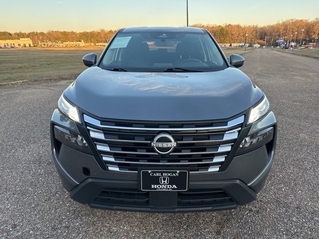 Used 2024 Nissan Rogue SV image 6