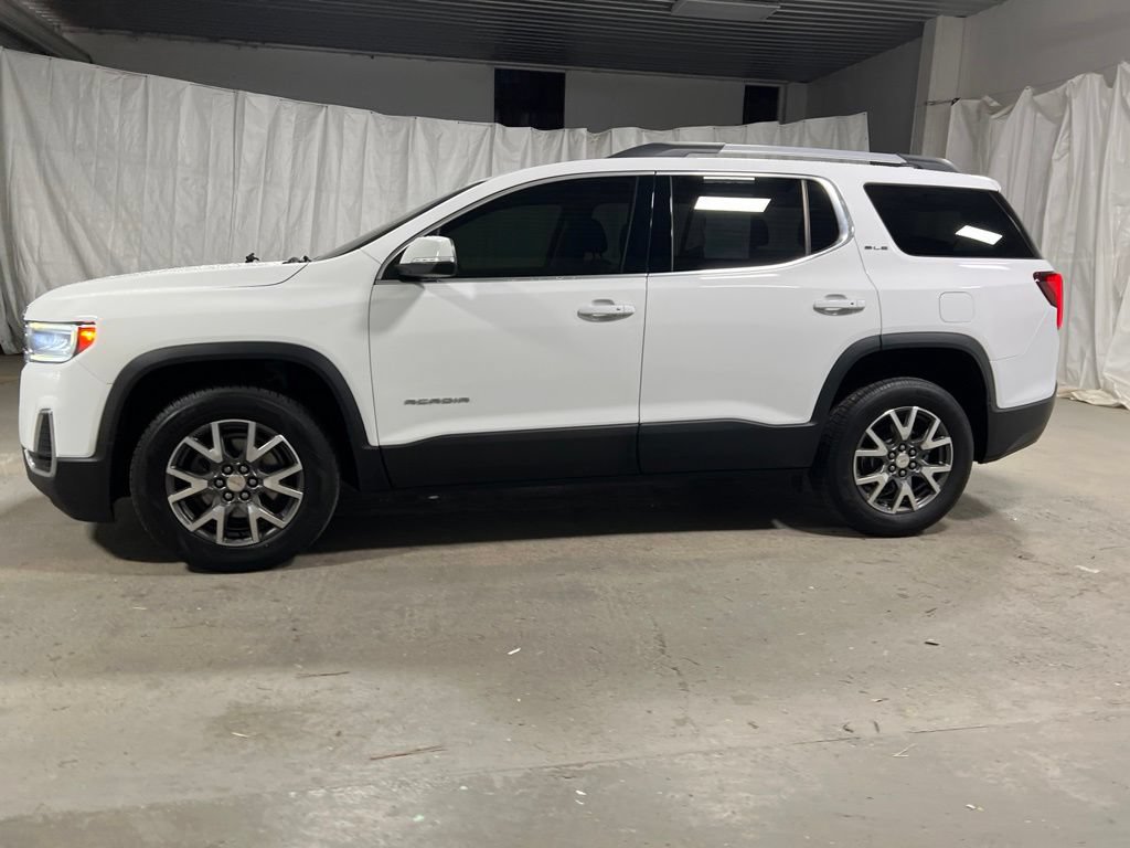 Used 2020 GMC Acadia SLE w/ Driver Convenience Package FWD image 4