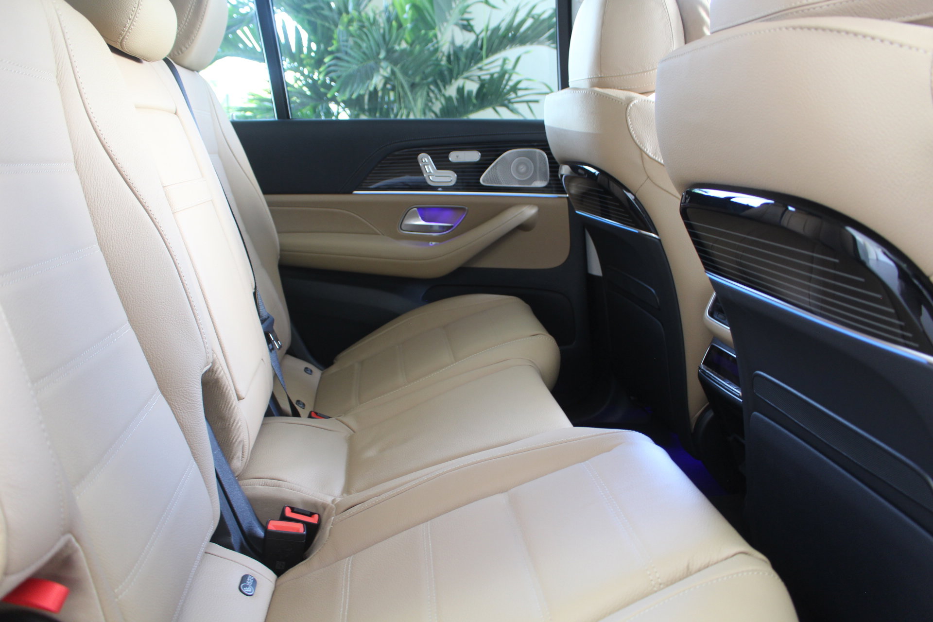 New 2026 Mercedes-Benz GLS 450 4MATIC image 24