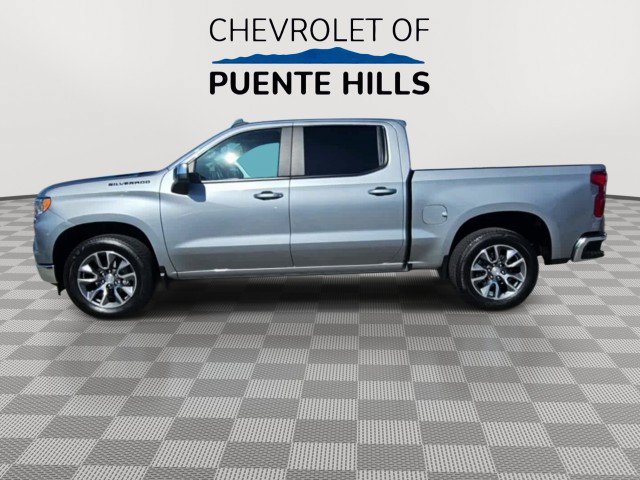 Used 2025 Chevrolet Silverado 1500 LT w/ Leather Package RWD image 5