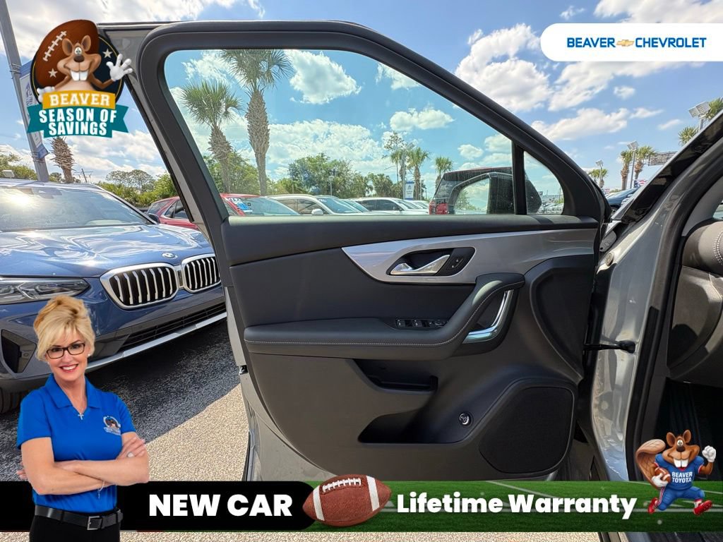 New 2025 Chevrolet Blazer LT w/ Midnight/Sport Edition AWD/4WD image 29