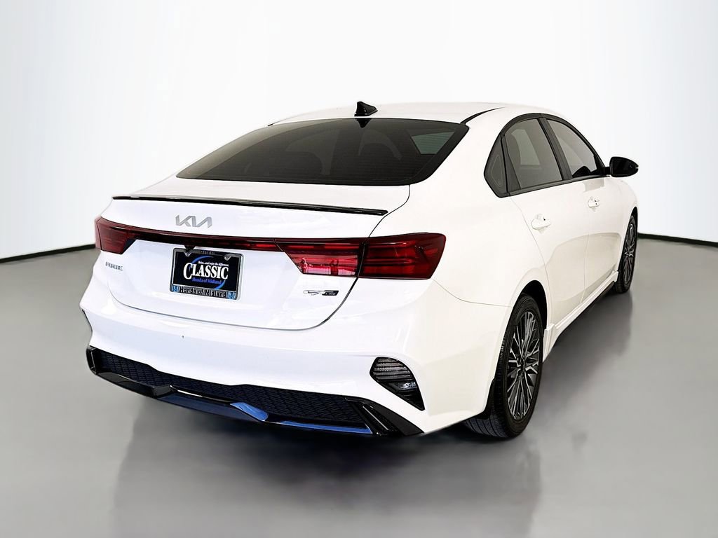 Used 2024 Kia Forte GT-Line w/ GT-Line Premium Package image 7