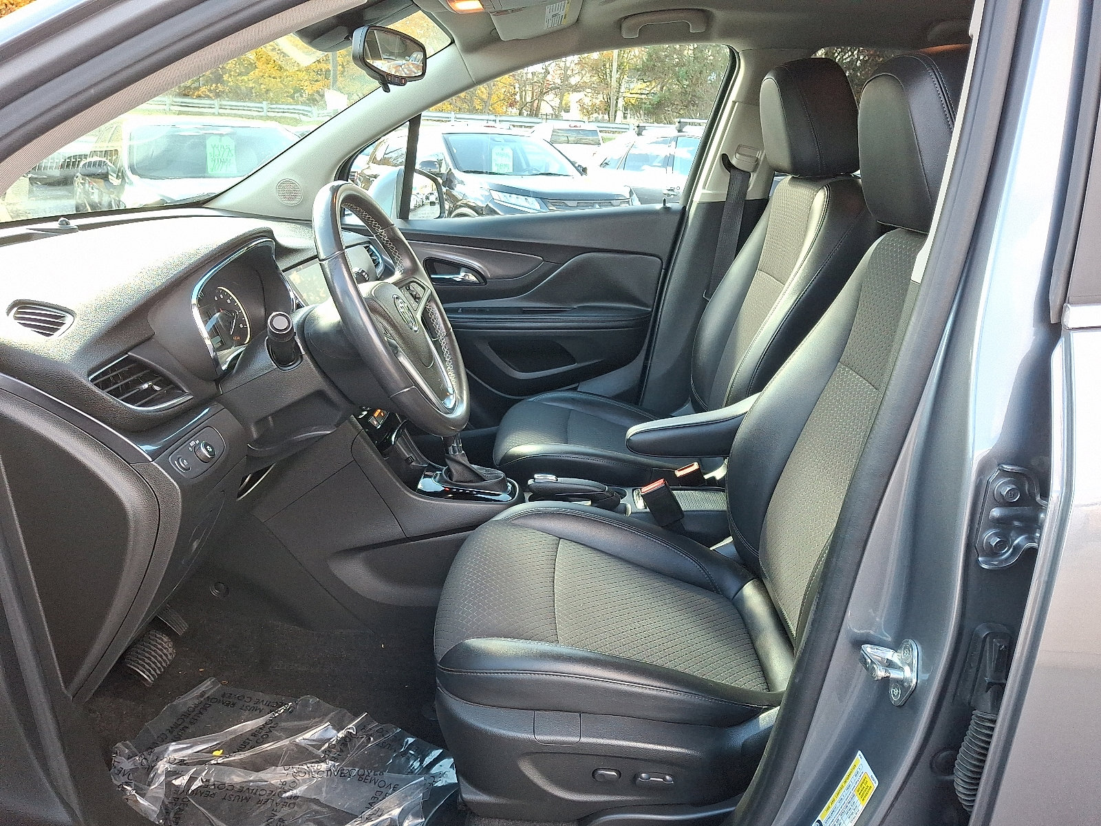 Used 2019 Buick Encore Preferred image 13