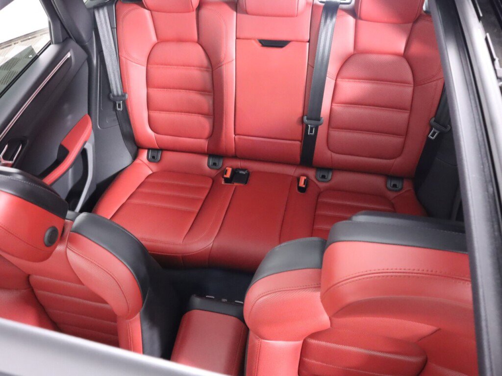 Used 2017 Porsche Macan S image 28