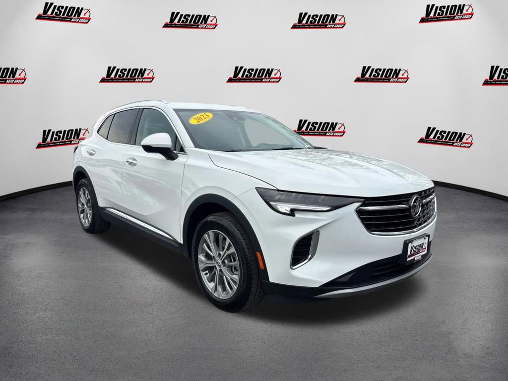 Used 2023 Buick Envision Preferred image 3