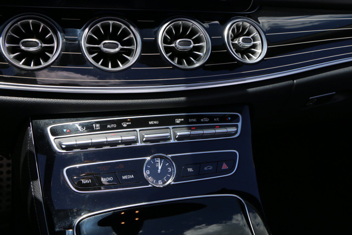 Used 2020 Mercedes-Benz E 450 Cabriolet image 23