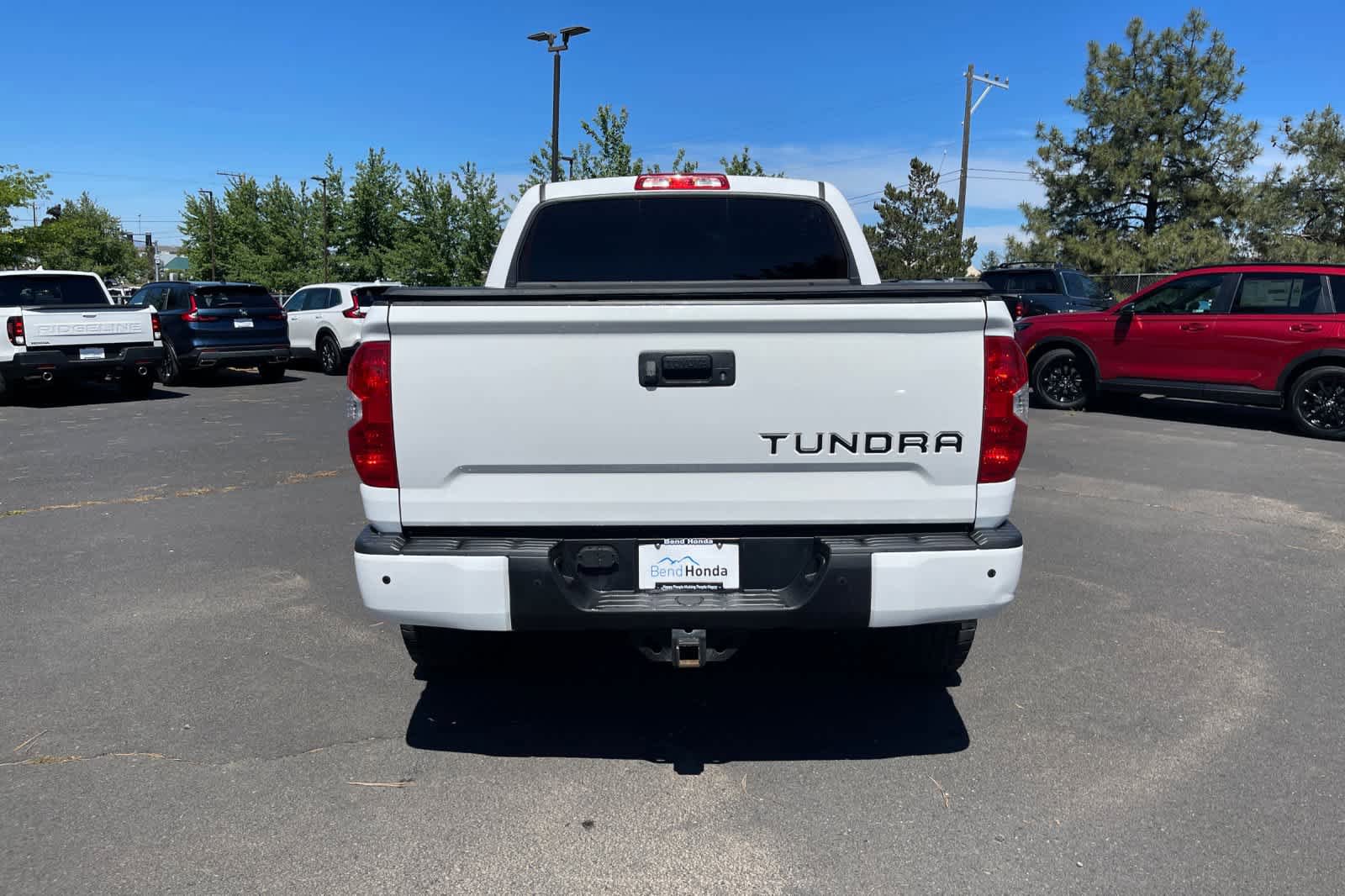 Used 2018 Toyota Tundra Limited w/ Limited Premium Package AWD/4WD image 4