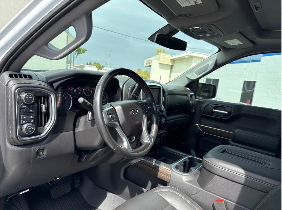 Used 2020 Chevrolet Silverado 1500 LT Trail Boss image 16