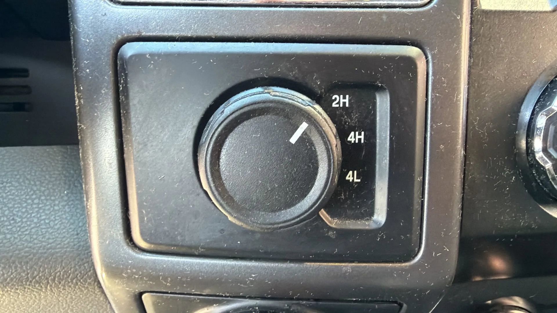 Used 2019 Ford F150 XLT w/ Equipment Group 302A Luxury AWD/4WD image 23