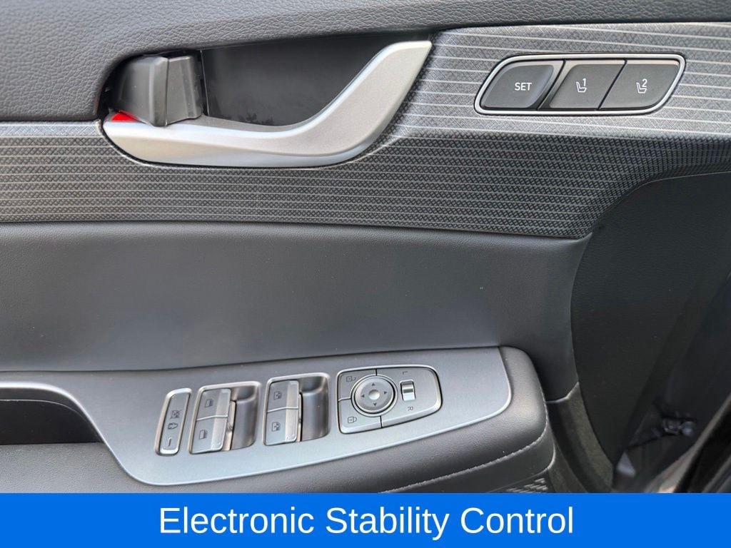 Used 2023 Hyundai Palisade Limited AWD/4WD image 21