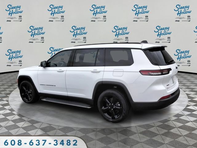 Used 2023 Jeep Grand Cherokee L Limited w/ Black Appearance Package AWD/4WD image 7