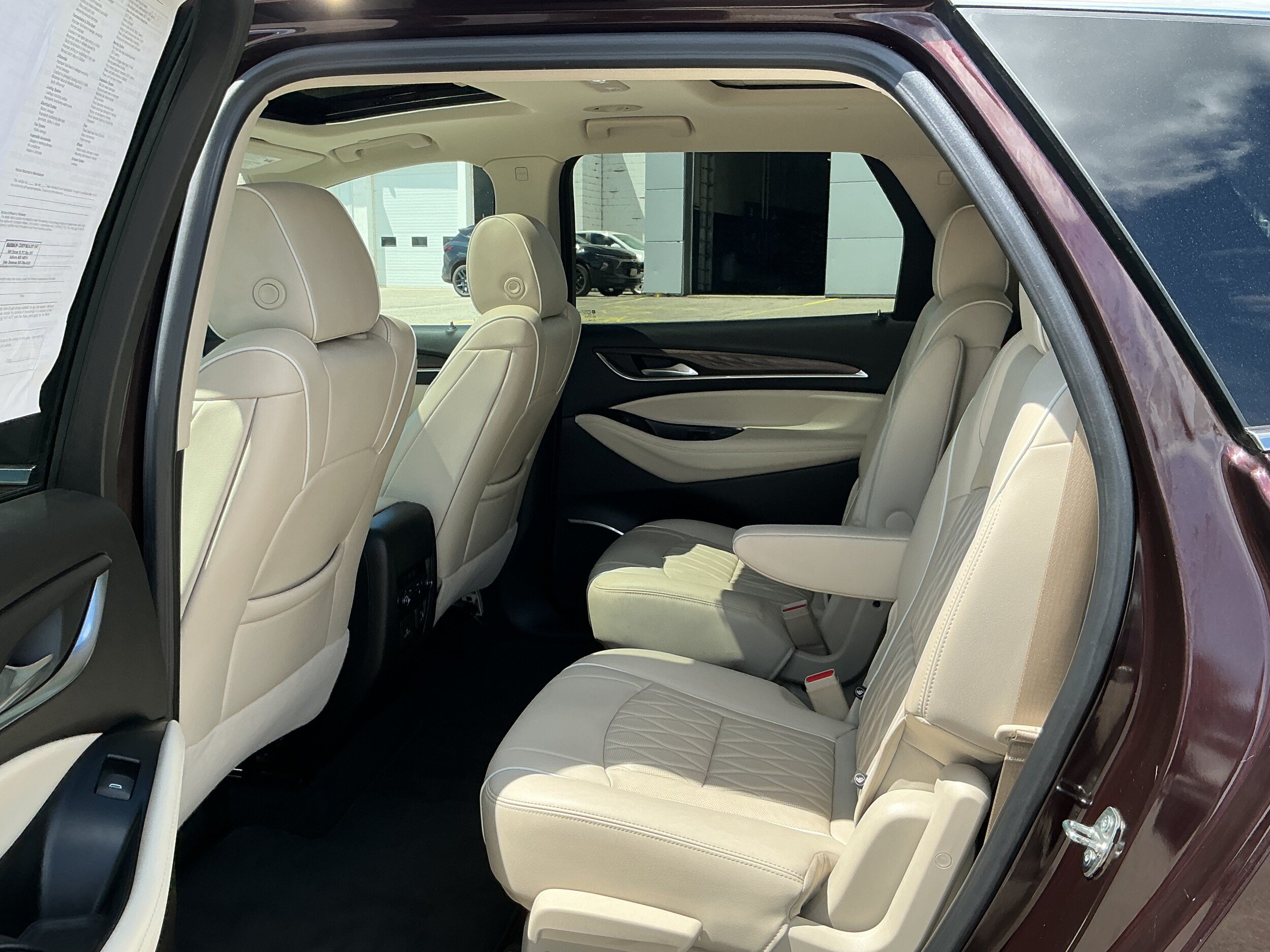 Certified 2023 Buick Enclave Avenir AWD/4WD image 10