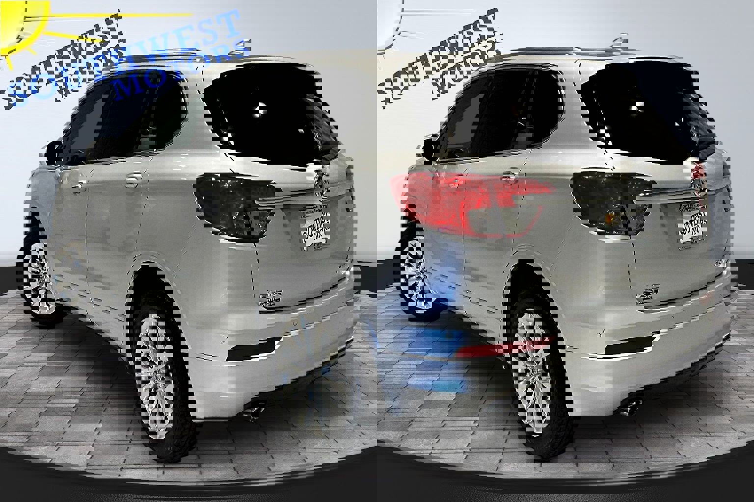 Used 2017 Buick Envision Essence image 4